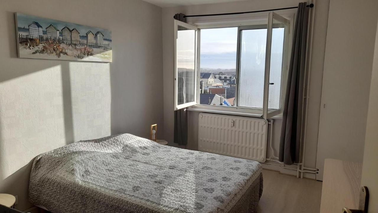 Berck: Front De Mer Avec Vue Sur La Plage Kültér fotó